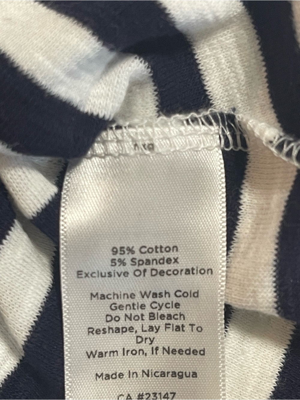 TALBOTS NAVY & WHITE STRIPED NAUTICAL 3/4 SLEEVE TOP SZ SM - Picture 10 of 10